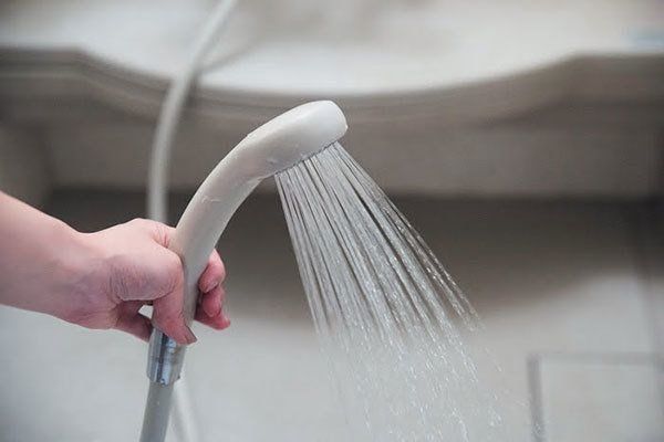 シャワー