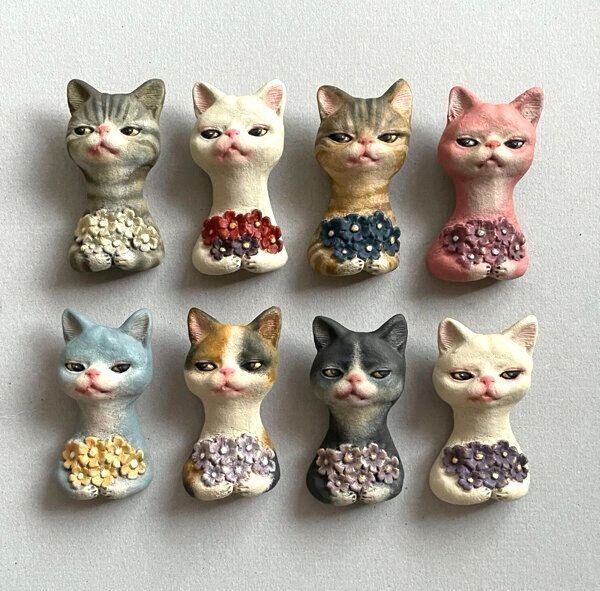 「pippi」の猫ブローチ