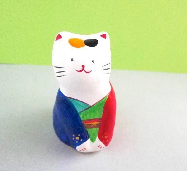 『まん丸ギャラリー』の猫の置物