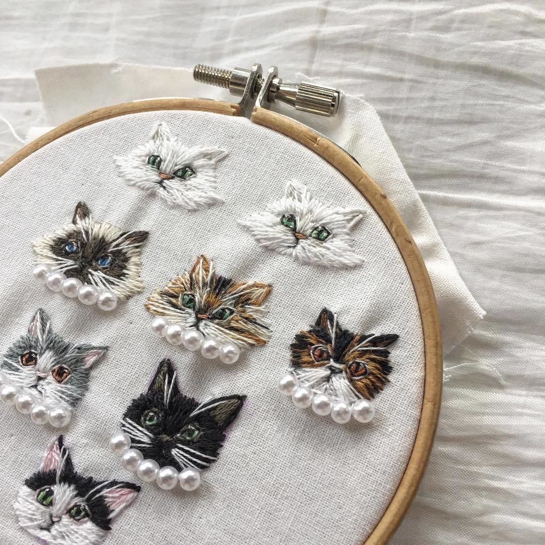 いろんな猫の刺繍