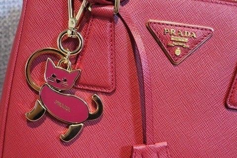 PRADA プラダ 猫好きさんへ♡ネコチャーム♡ PRADA プラダ 猫好きさんへ
