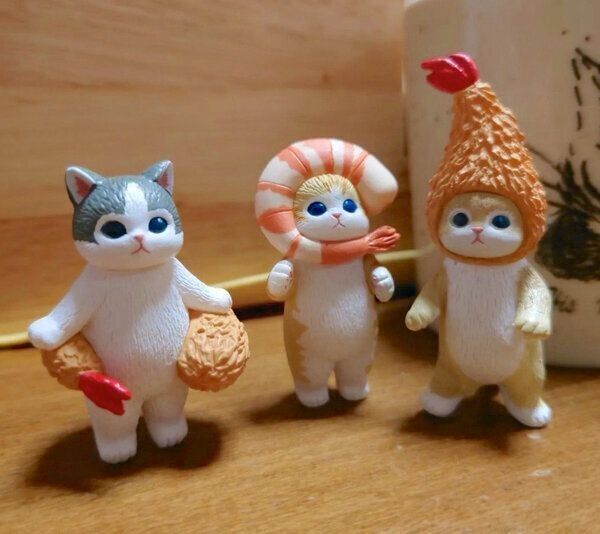 カプセルトイ「mofusand えびにゃんフィギュア」