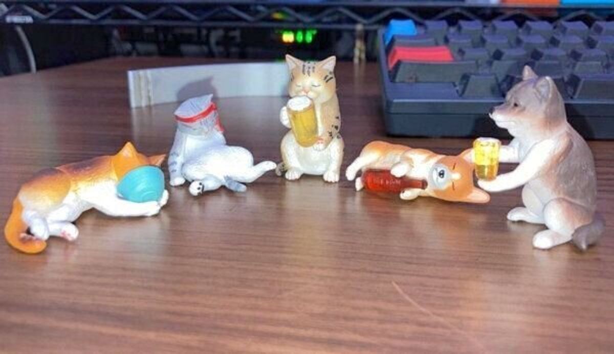 いつかまた みんなでお酒を楽しく飲める日までは カプセルトイ アフター5の動物たち で癒されよう ねこのきもちweb Magazine いつかまた みんなでお酒を楽しく飲める日までは カプセルトイ アフター5の動物たち で癒されよう ねこのきもちweb Magazine