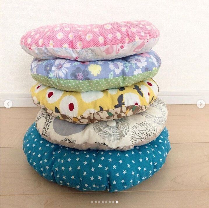 リバーシブル仕様のエリザベスカラー