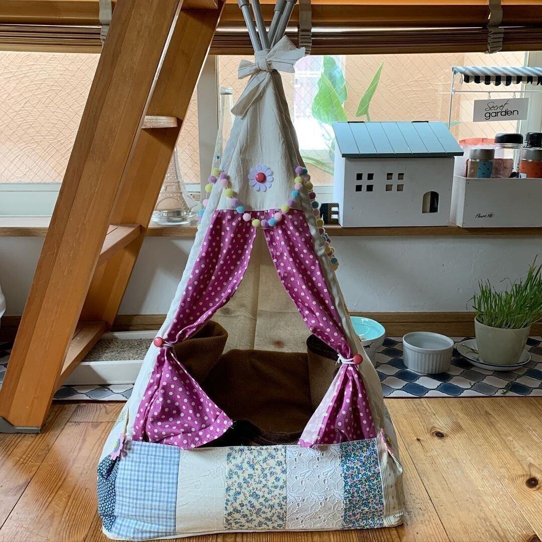 布と突っ張り棒で作った猫用テント