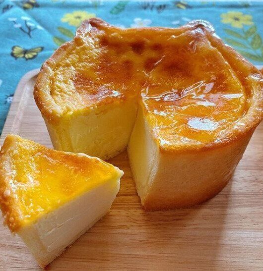 ねこねこチーズケーキ　断面図