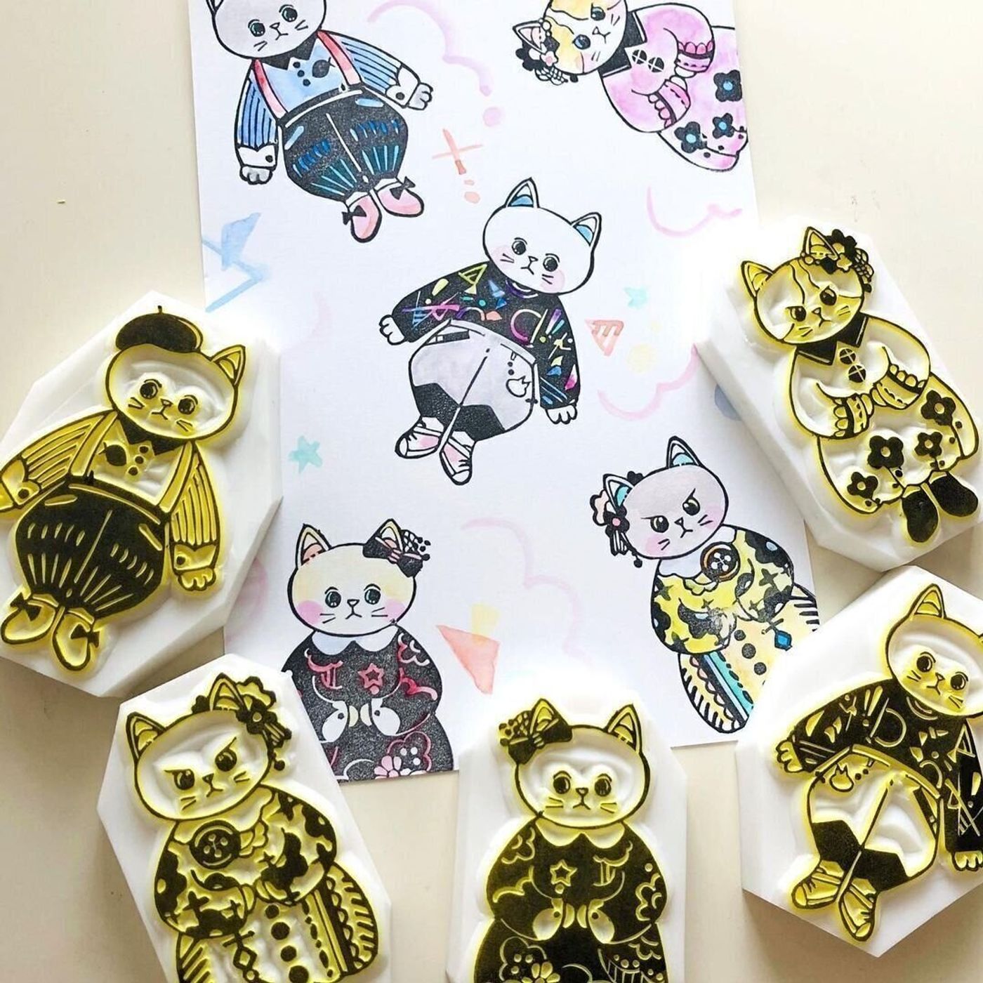 遊びゴコロ満載 表情豊かな猫たちの 消しゴムはんこ 制作者に話しを聞いてみた ねこのきもちweb Magazine 遊びゴコロ満載 表情豊かな猫たちの 消しゴムはんこ 制作者に話しを聞いてみた ねこのきもちweb Magazine