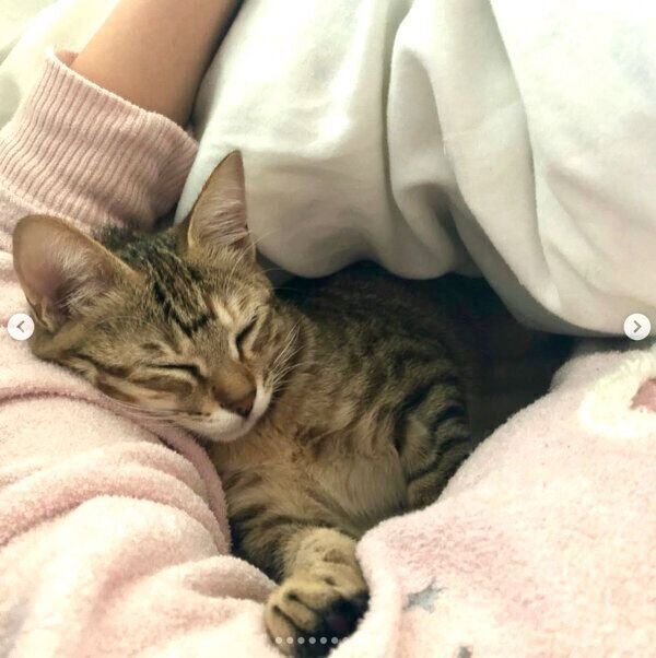 眠るつむぎちゃん