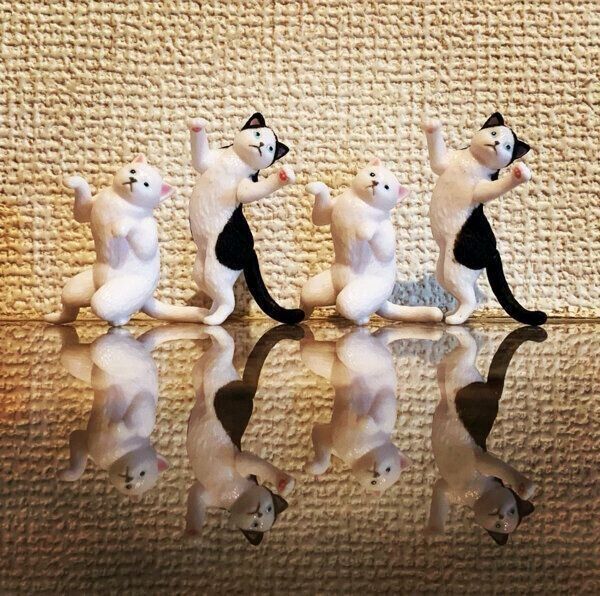 カプセルトイ「shall we ニャンス？」