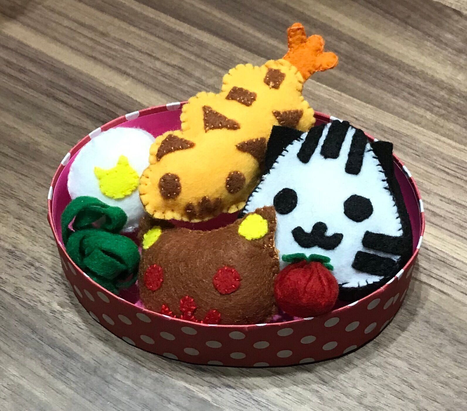 フェルトのデコ弁