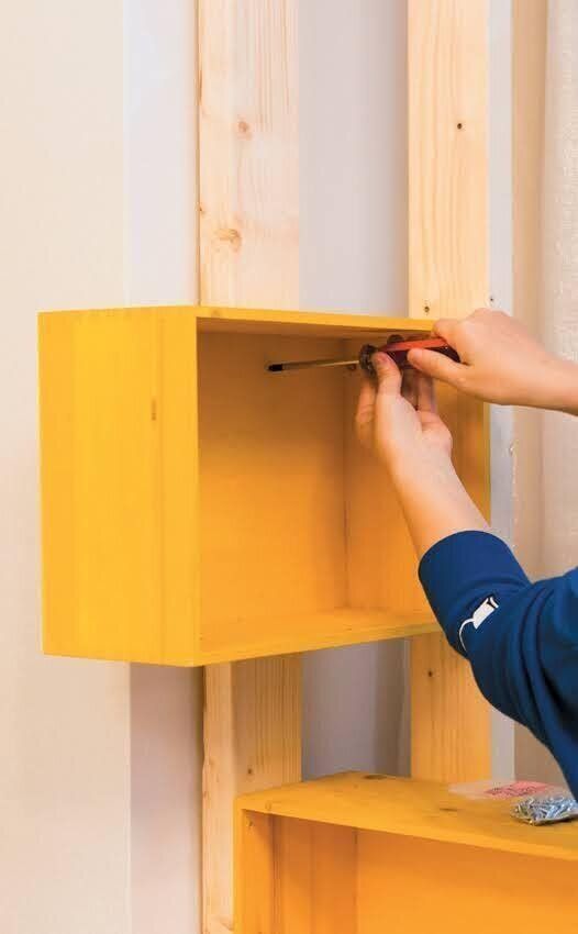 接点をネジで締める