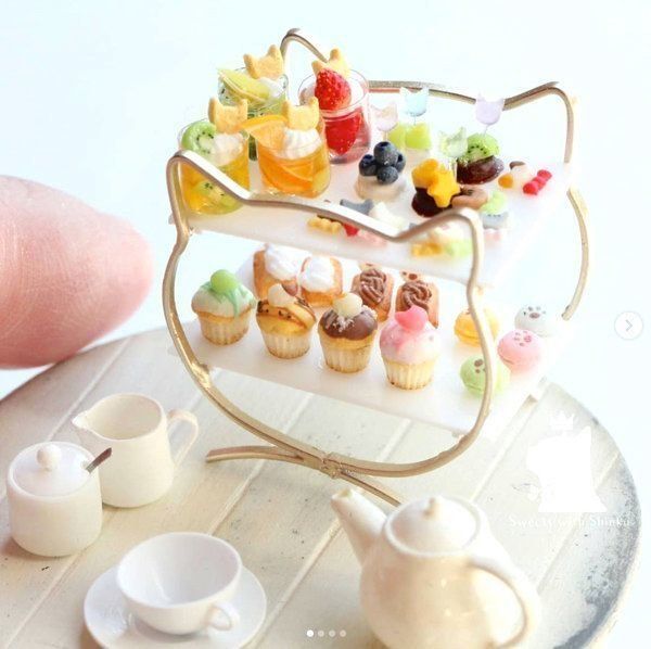 『Sweets with Shinku』の猫モチーフのミニチュア作品