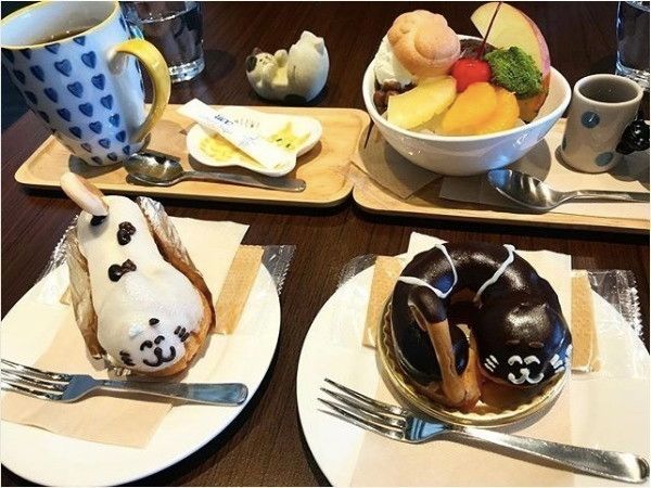 カフェ猫衛門