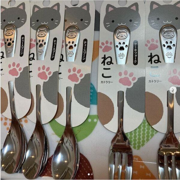 セリアの猫グッズ