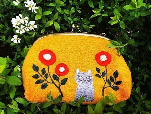 花と猫がかわいいがま口