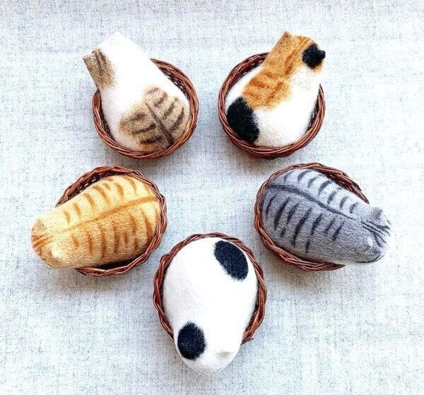 麻子さんの猫の羊毛フェルト作品
