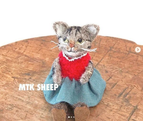 猫の羊毛フェルト作品
