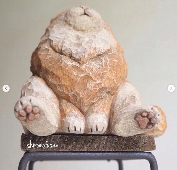 しろもふさんの木彫り猫作品