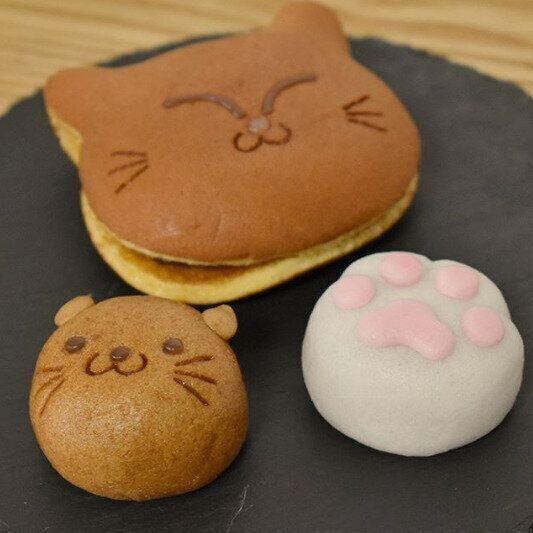 あわ家惣兵衛の猫和菓子3種