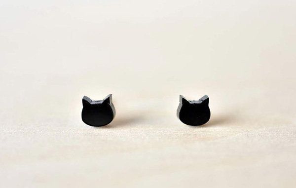 黒猫アクセサリー