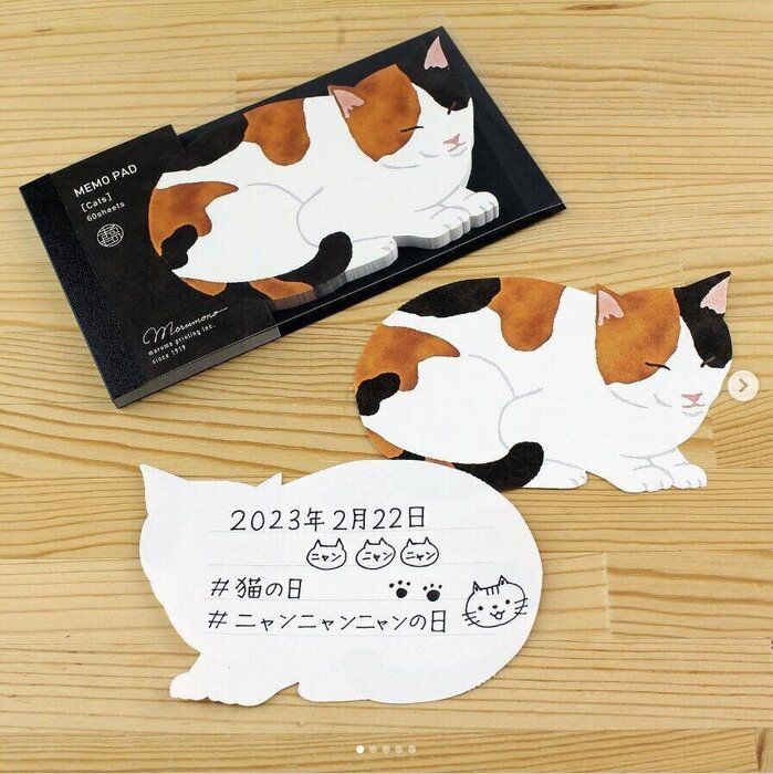 机の上が猫まみれ！ SNSで見つけたかわいい「＃猫文具」で勉強や仕事が