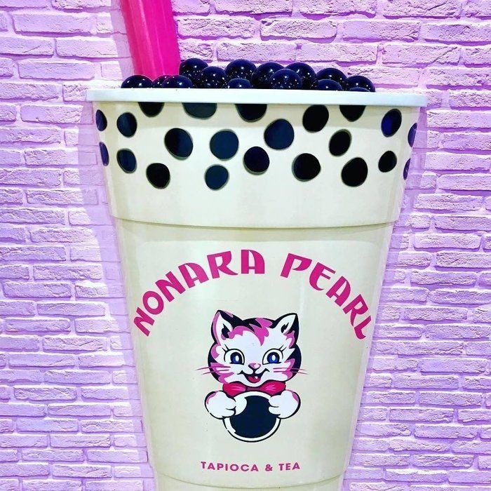 ノナラパールの店内オブジェ