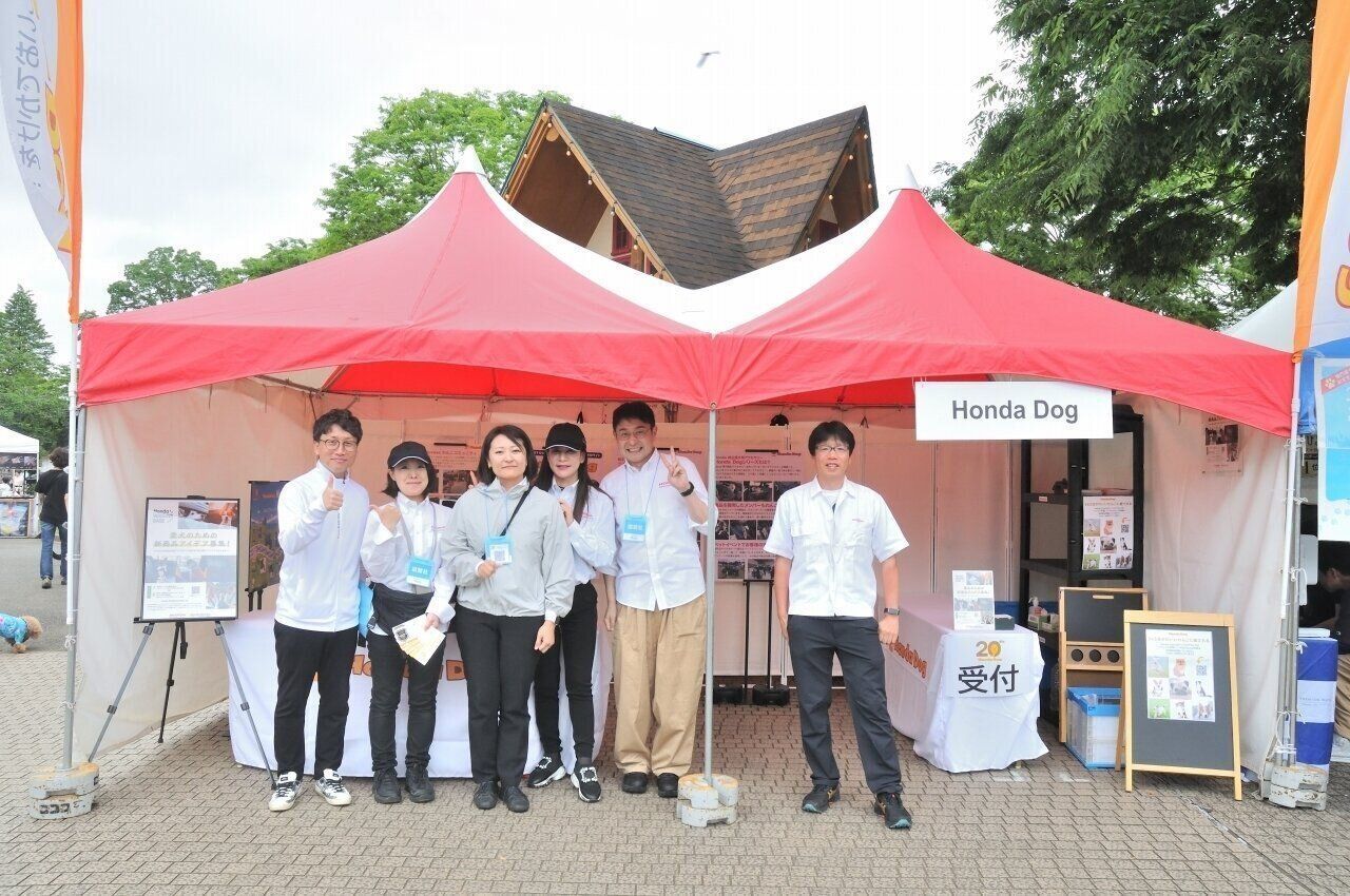 Honda  Dogブースとスタッフの方々
