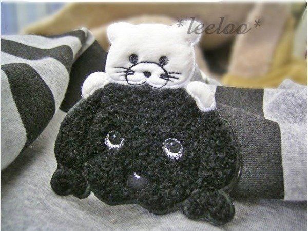 犬と猫のアップリケ