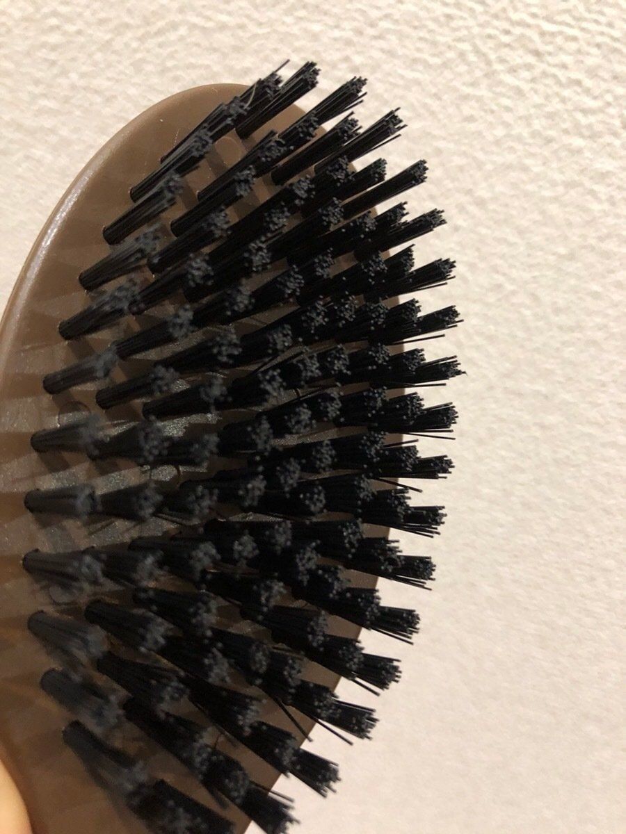 ブラシの毛先