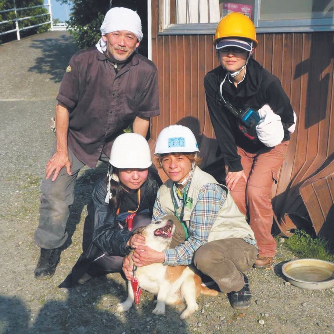 熊本地震のとき、崩れた家の中に長期間閉じこめられた犬を救出。このときの活動がきっかけで「チームうーにゃん」が誕生