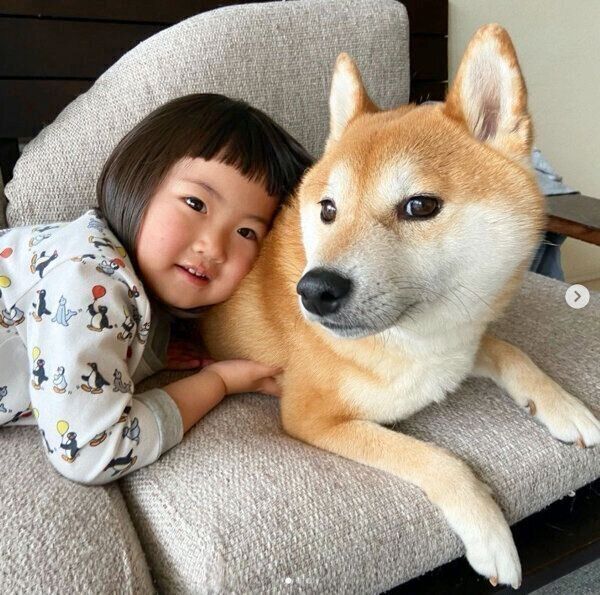 仲良しなこたろうくん、ももこちゃん