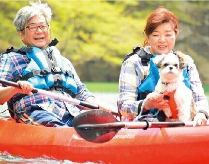 Kさん宅のまるこちゃんは、２年前に飼い主さん夫妻とラフティングに挑戦しました