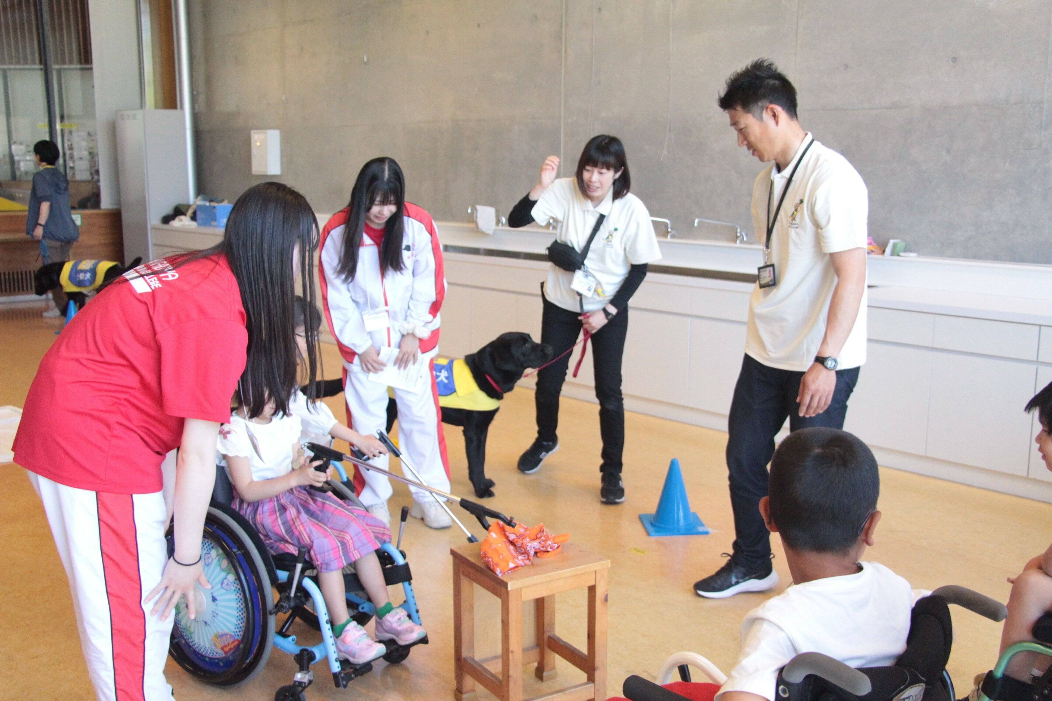 介助犬フェスタ　車イス＆トレーニング体験