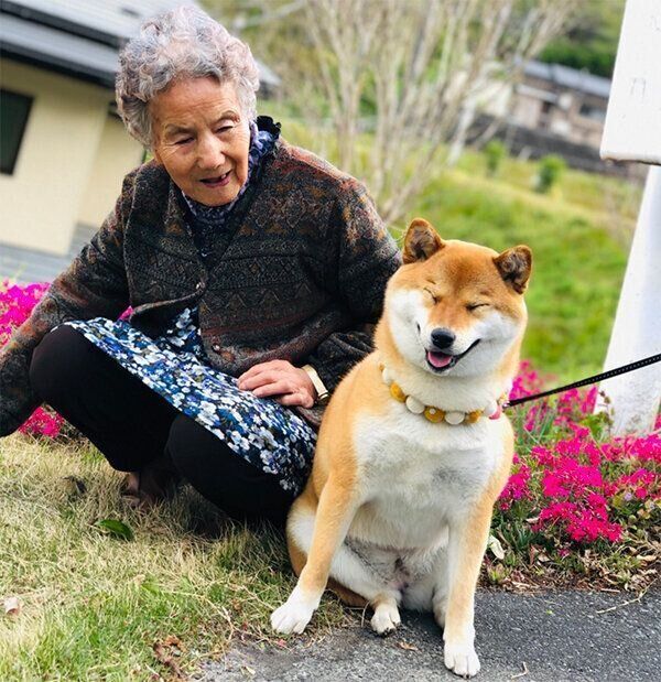 おばあちゃんとあさむらさん