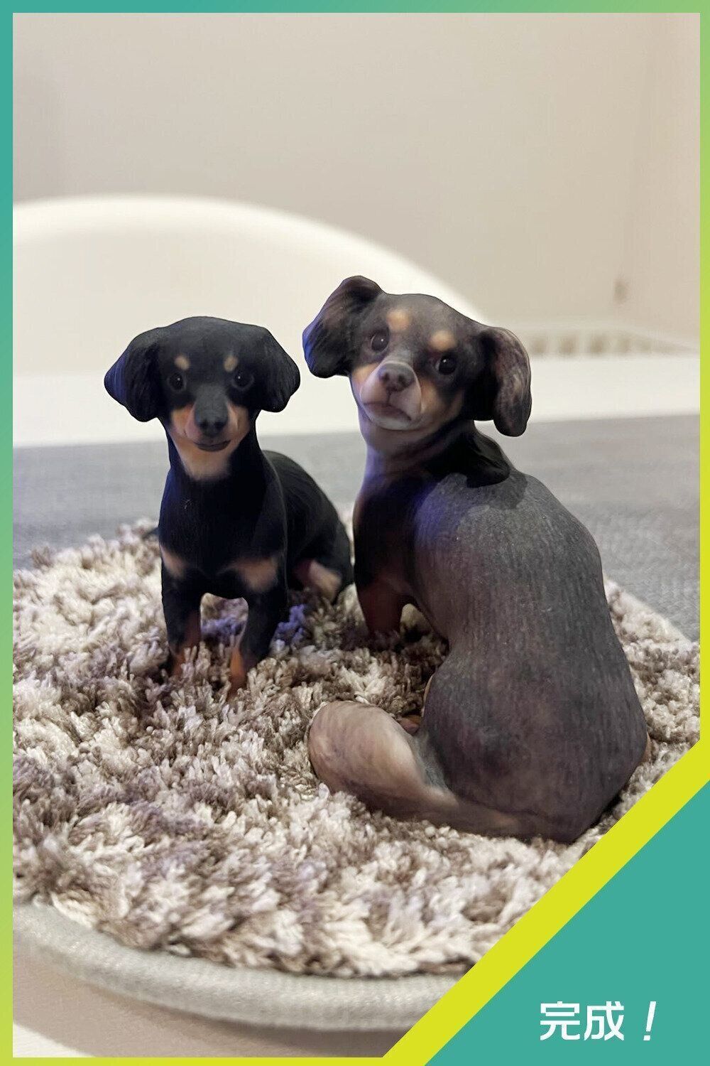 “振り向きのポーズの朔太郎の首のあたりのお肉の感じとか、お座りしている足の付け根の筋肉の感じとか、本当にそっくりそのまんまです。”