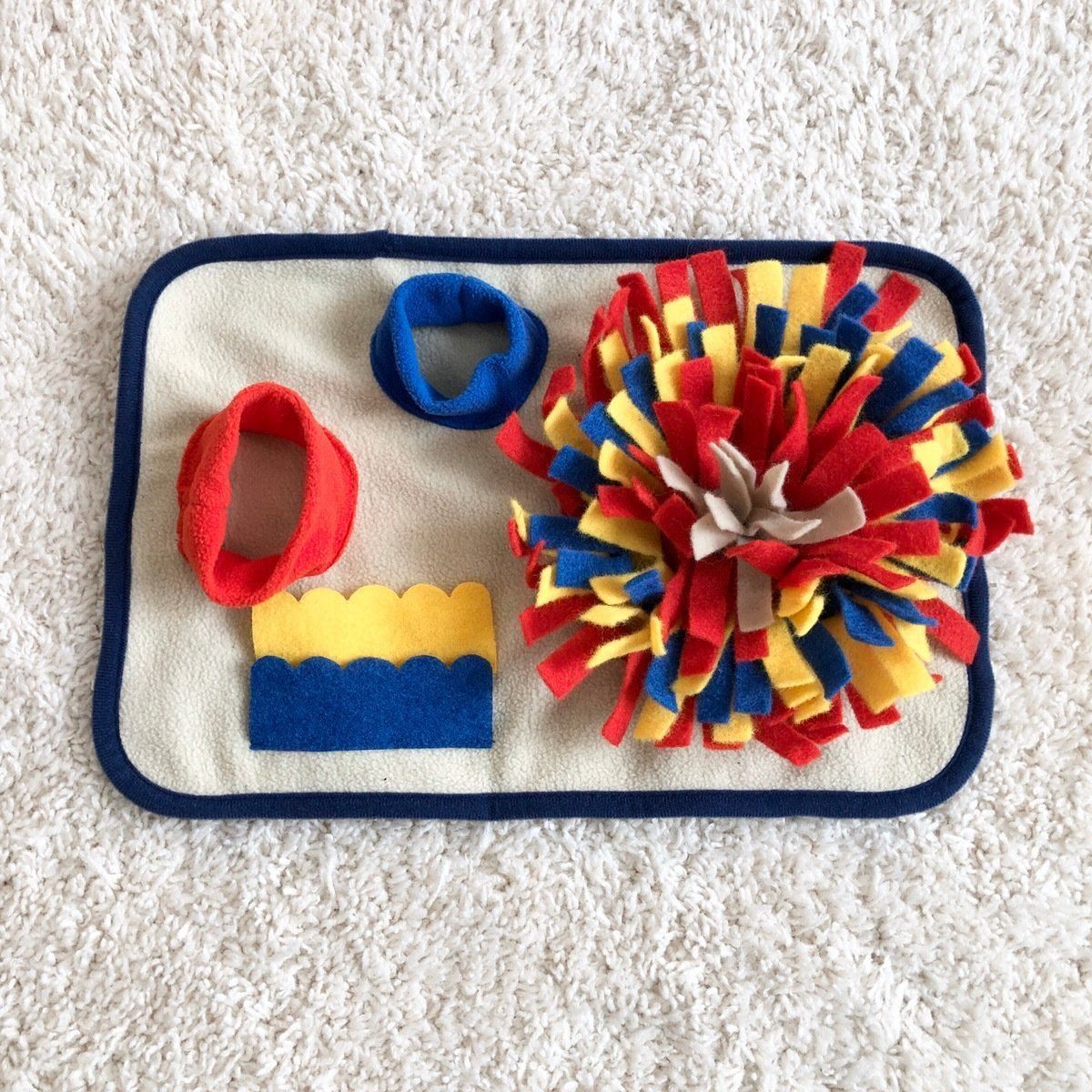 『くんくんプレイマット』