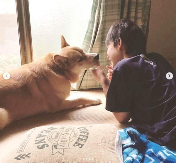 次男と寄り添う福くん