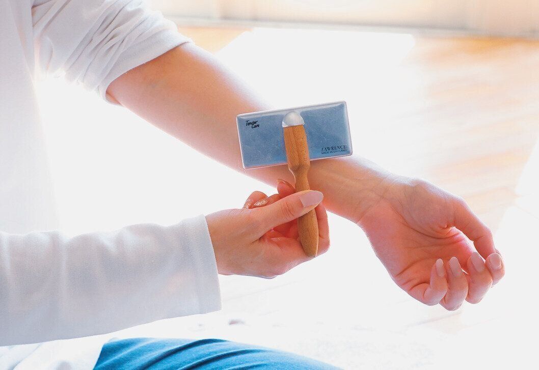 スリッカーブラシの力加減チェック