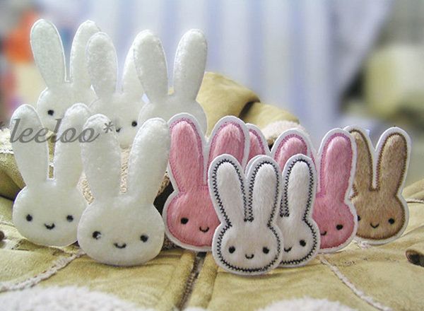 うさぎのアップリケ