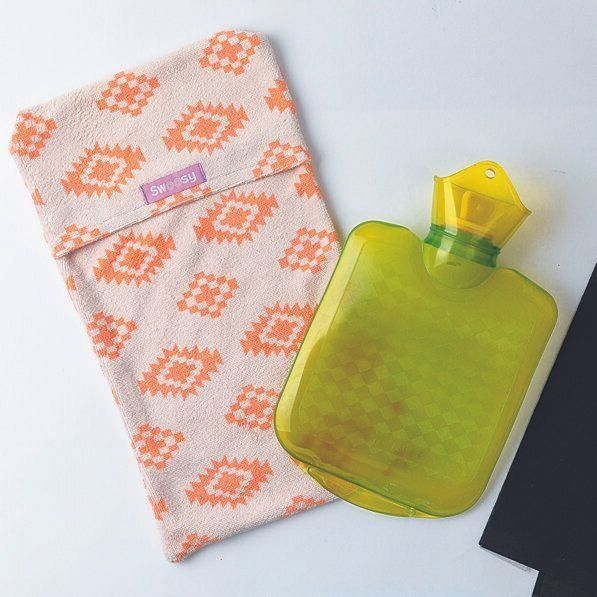 写真は湯たんぽ