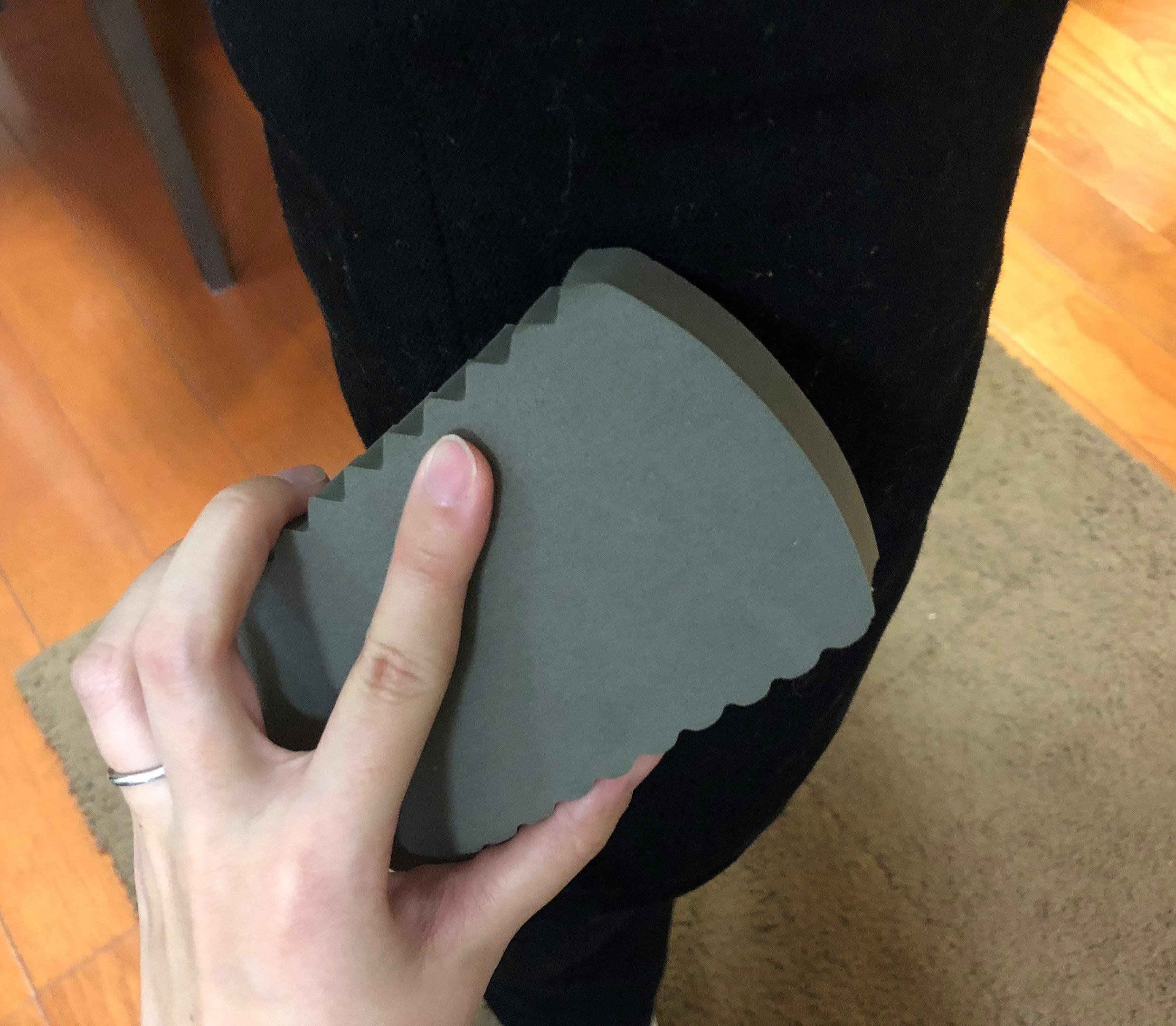 黒いパンツの毛も取れた