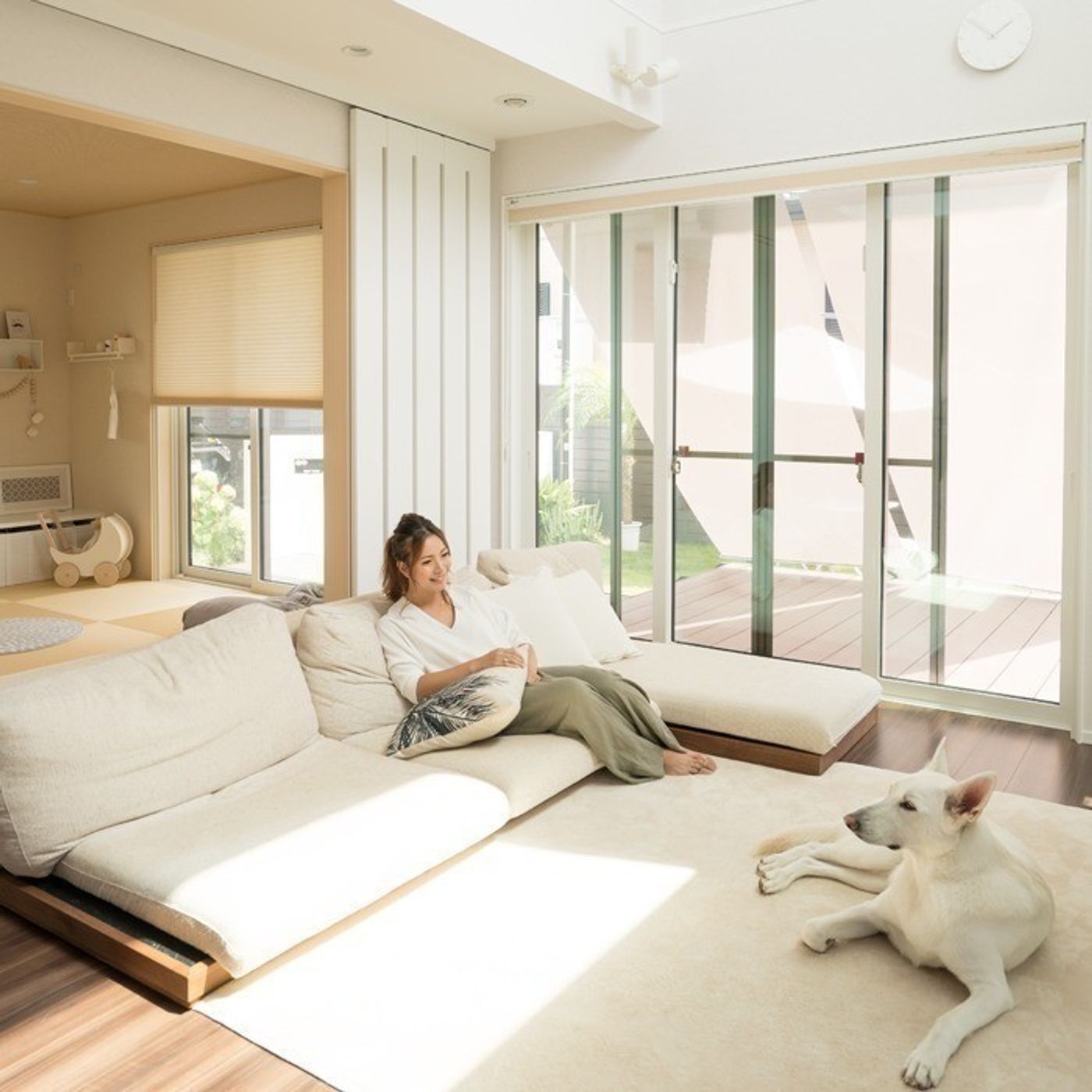 最小限のモノで愛犬と豊かに暮らす ミニマリストyukikoさんに学ぶ愛犬とのシンプルライフ いぬのきもちweb Magazine 最小限のモノで愛犬と豊かに暮らす ミニマリストyukikoさんに学ぶ愛犬とのシンプルライフ いぬのきもちweb Magazine