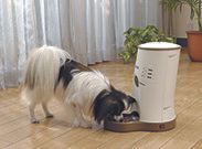 ペット自動給餌器 わんにゃんぐるめCD-600
