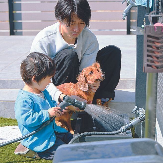 出入り口近くに足洗い場も