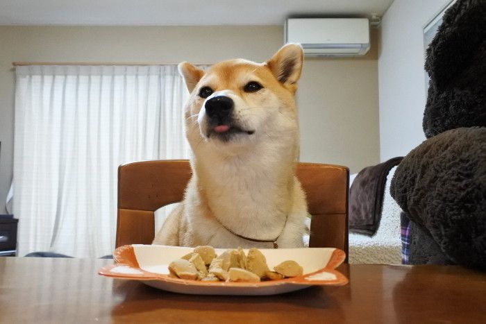 ぺろ
