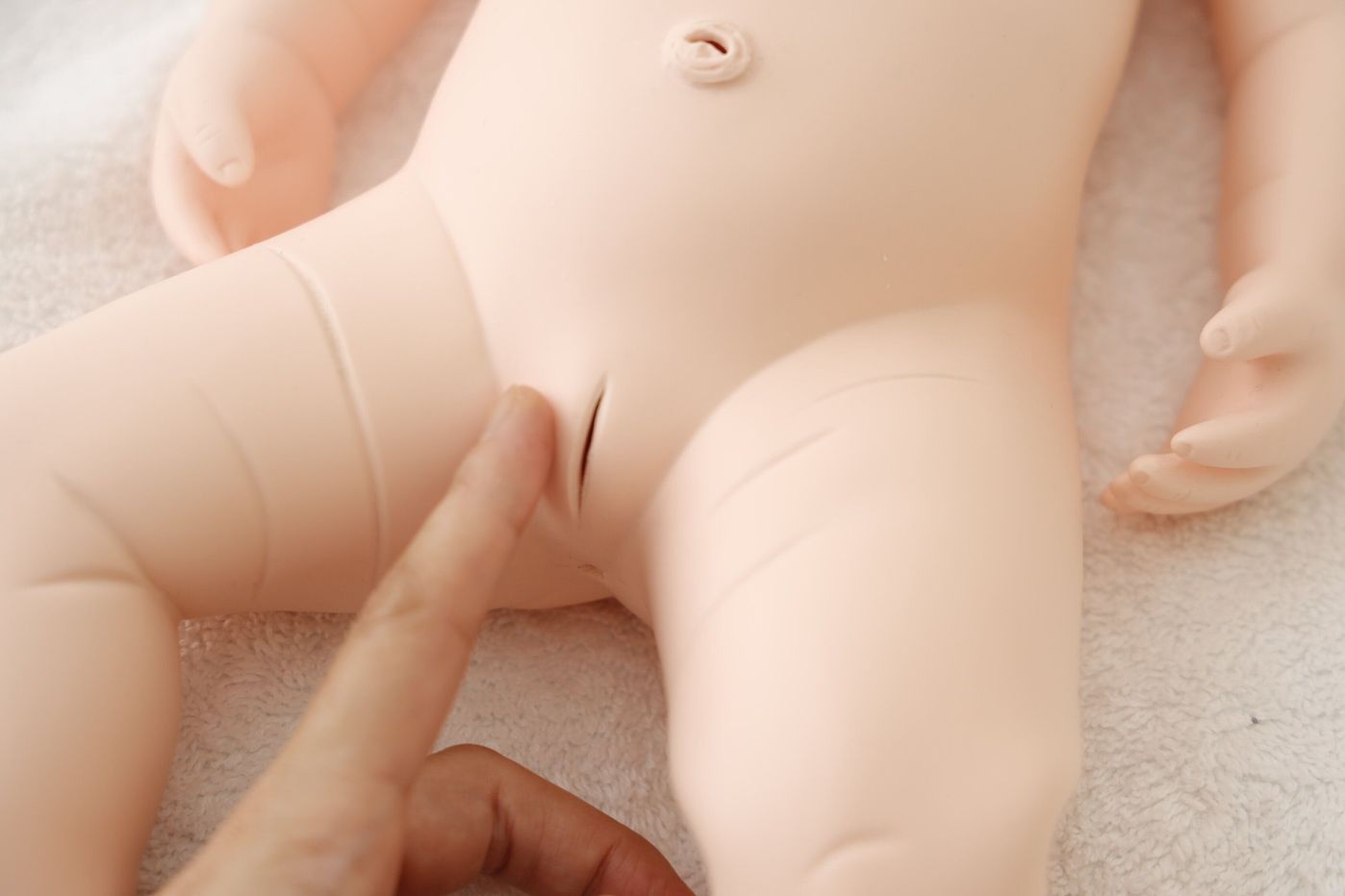 女児 股 医師監修】赤ちゃんのおちんちん&おまたのケア・保湿のしかた|たまひよ