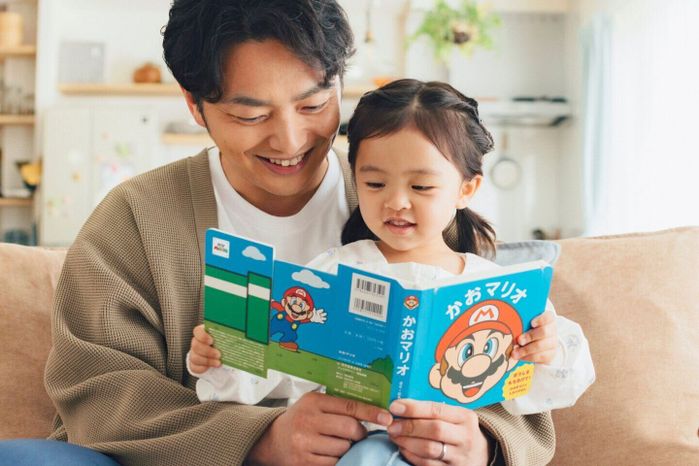 立派なおひげが動く…!? マイマリオのえほん『かおマリオ』