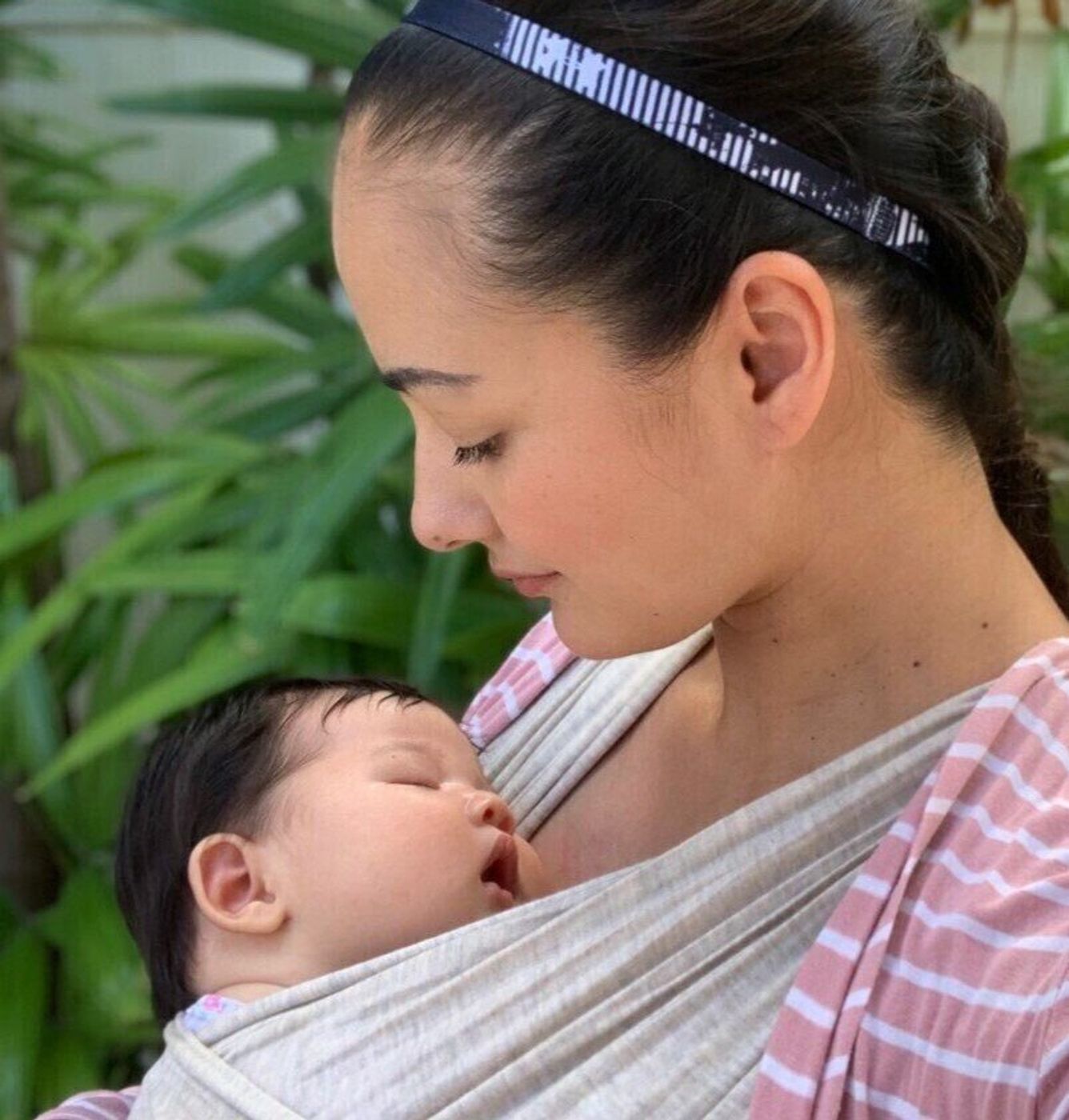 日米2国で暮らす山田ローラ ハワイの乳幼児健診と日本の乳幼児健診の違い たまひよ 日米2国で暮らす山田ローラ ハワイの乳幼児健診と日本の乳幼児健診の違い たまひよ