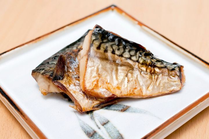 日本食、サバのしおやき、塩焼きサバ