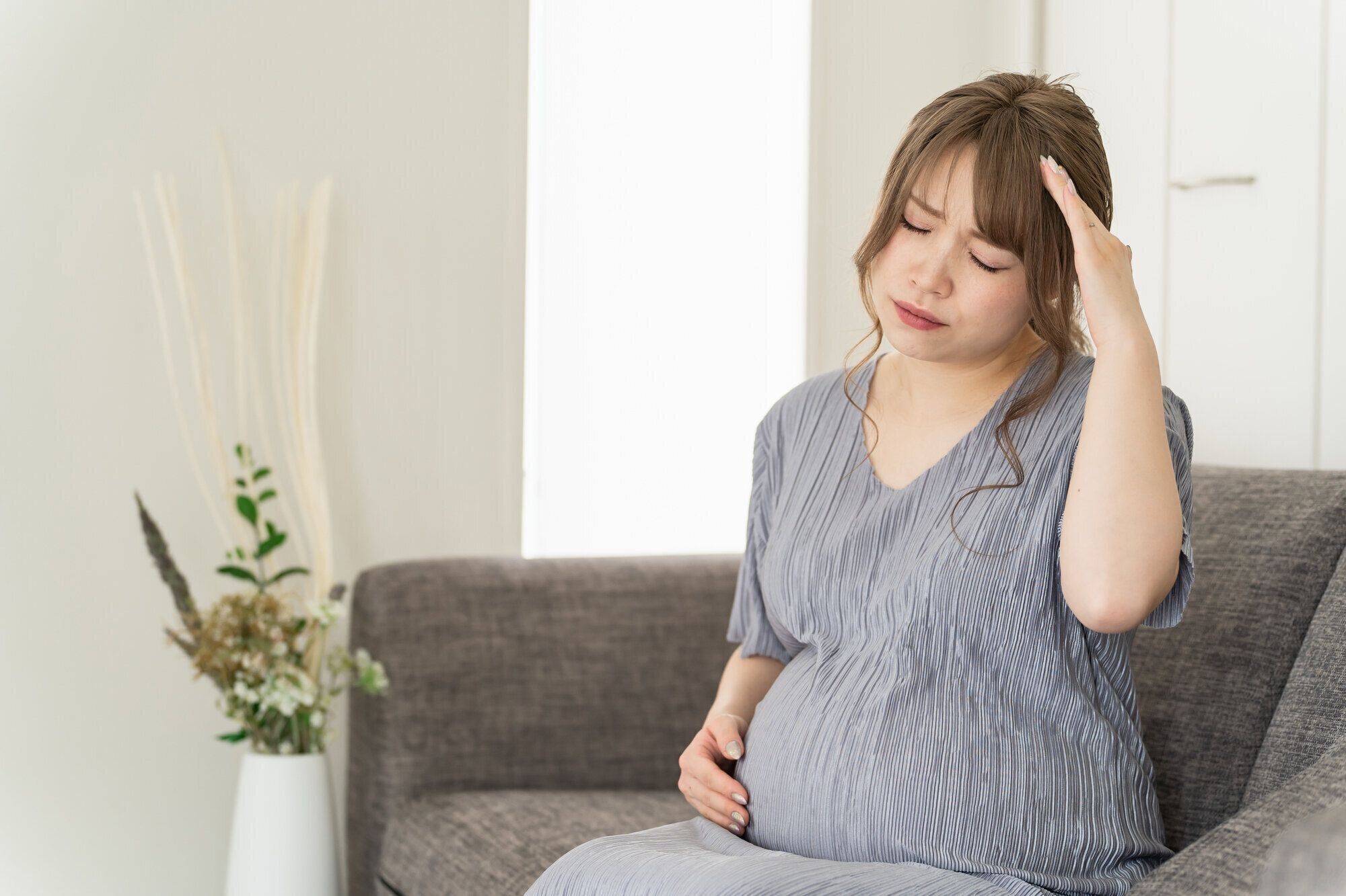 残暑にも注意！「熱中症」「めまい」など、妊婦さんが気をつけたい症状と対処法【産婦人科医】